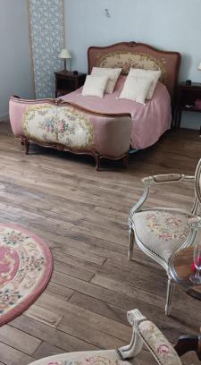 Saint-Hilaire-du-Harcouet Bed & Breakfast | Le domaine du Champ Han
