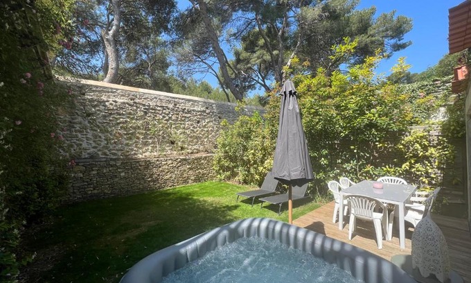 Lattes Apartment | Le Domaine de Fromiga
