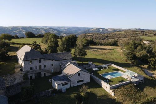 Banassac House | Le domaine de verteilhac la grange demile