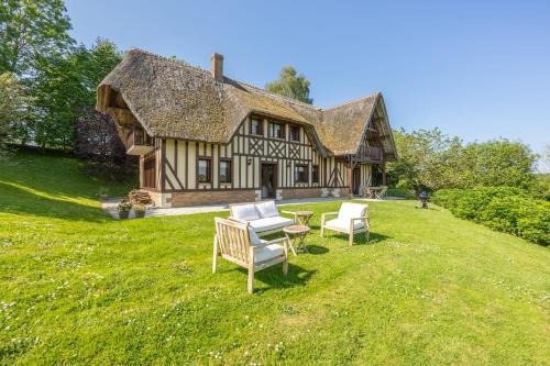 Barneville-la-Bertran House | Le Domaine des Colombages - Welkeys