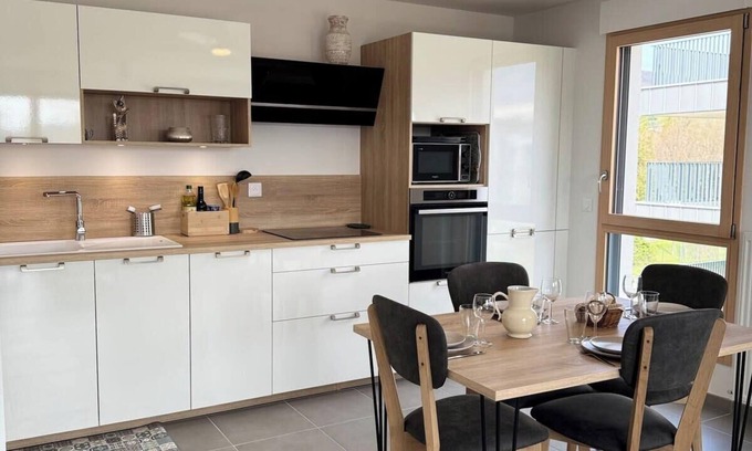 Aix-les-Bains Apartment | Le Doublaix - Superbe T3 neuf - Parking privé -