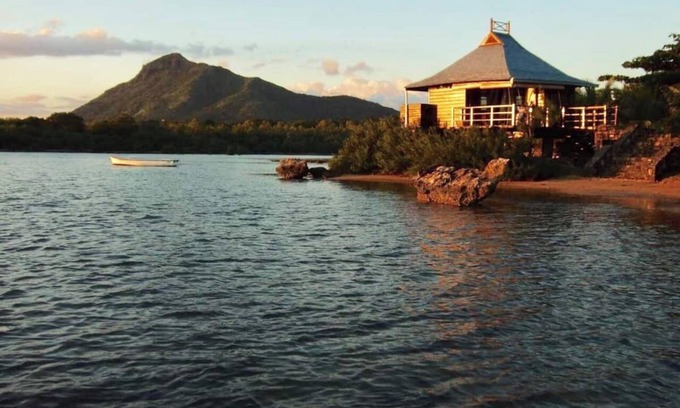 La Mivoie Cabin | Le Faré - Villa Harmonie Situé sur la Presqu'ile de L'ilot Fortier