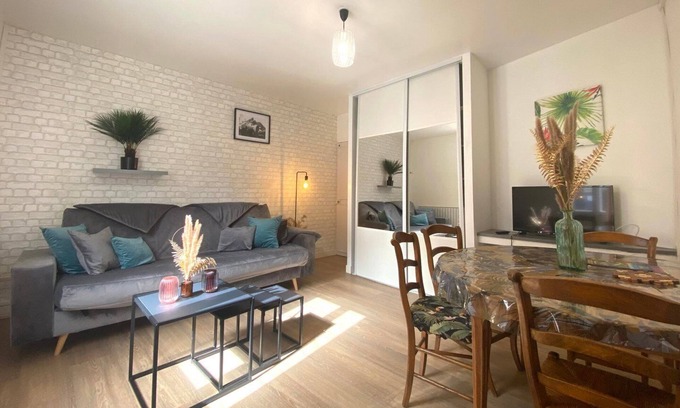 Les 3 Cites Apartment | Le Faubourg: cozy apartment 5 min from the center