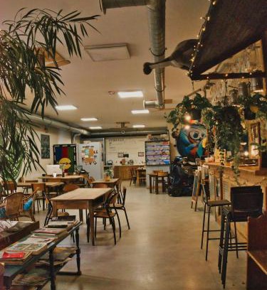 Saint Michel - Mairie Hostel | Le Flâneur Guesthouse
