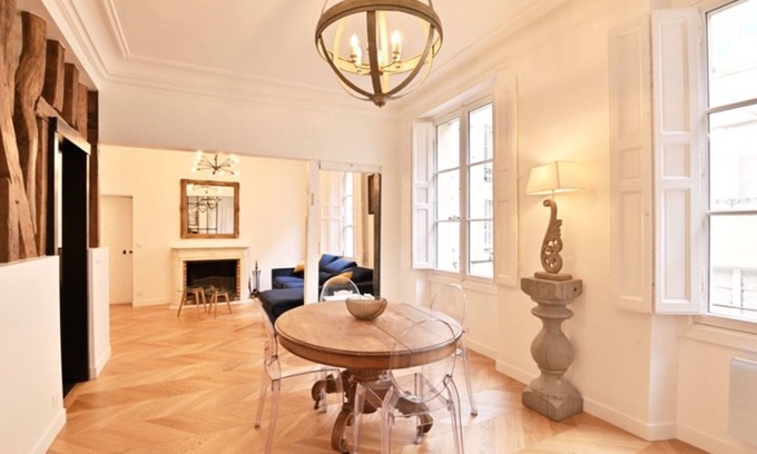 Saint-Louis Apartment | Le Fontenay - Les Demoiselles at Versailles