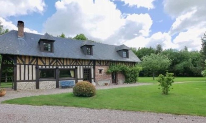 Le Pin House | Le Gîte de la Hunière