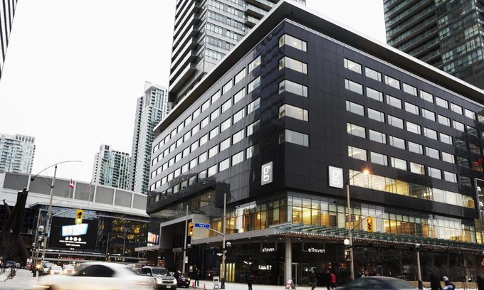 Downtown Toronto Hotel | Le Germain Hotel Maple Leaf Square