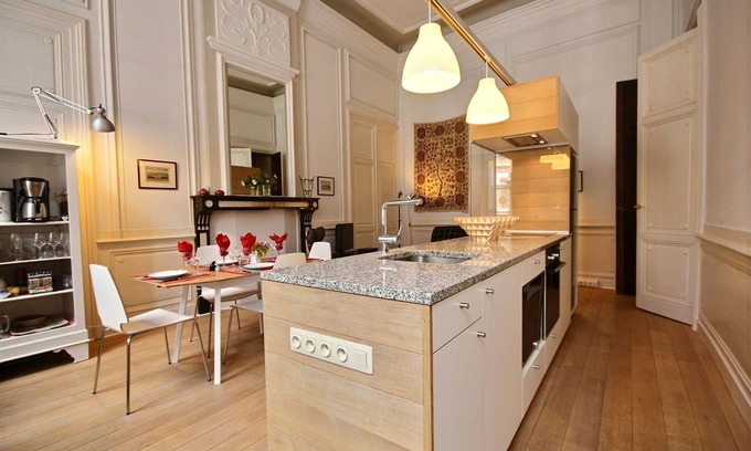Saint-Laurent Apartment | Le Gite du Mont Saint-Martin - 1 bedroom