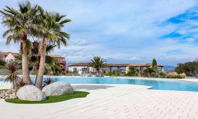 La Rouviere Apartment | Le Golf de Roquebrune by Interhome