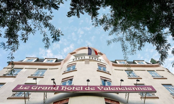 Valenciennes Hotel | Le Grand Hôtel de Valenciennes