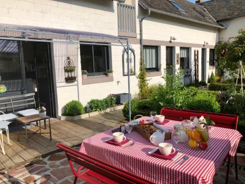 Pontorson Bed & Breakfast | Le Grenier du Jardin