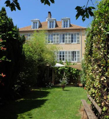 Ornans Bed & Breakfast | Le Jardin De Gustave