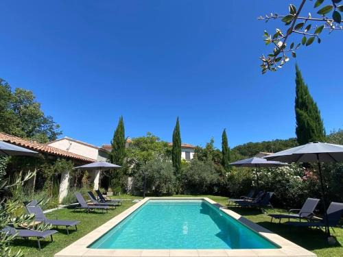 Aubignan House | Le Jardin de Lau