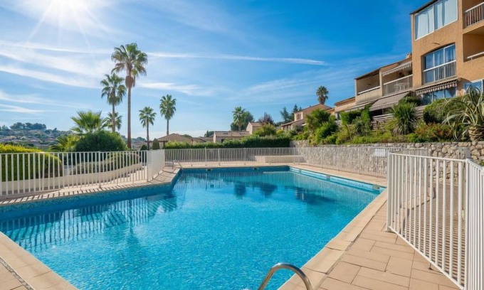 Vence Apartment | Le Jardin de Matisse by Interhome