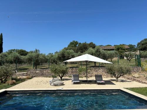 Cabrieres-d'Avignon Villa | Le Jardin des Graminées