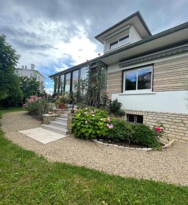 Beaune Bed & Breakfast | Le jardin des Vérottes
