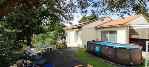 Villeneuve-les-Avignon Villa | Le Jardin des Rocailles