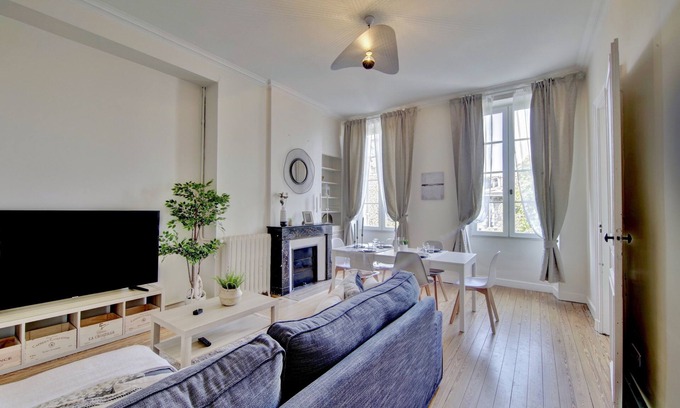 Grand Parc-Paul Doumer Apartment | Le Joyau, magnifique Duplex en plein coeur des Chartrons
