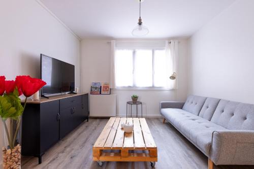 Parilly Apartment | Le Jules, 3 chambres, parking à Vénissieux