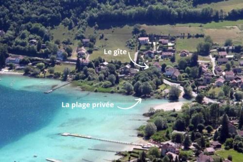 Charavines Apartment | LE LAC BLEU Appt terrace private beach lake