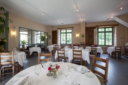 Manzac-sur-Vern Hotel | Le Lion d'Or