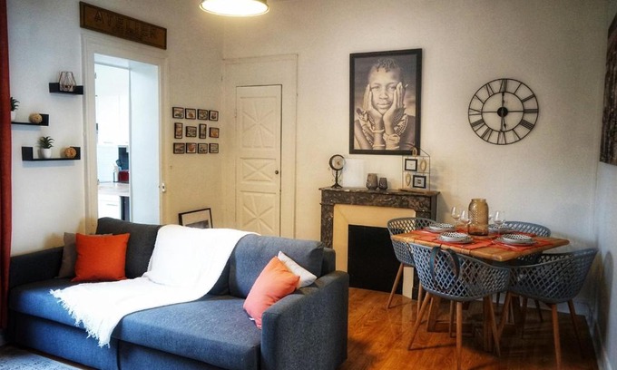 Miroir - Batignolles Apartment | Le Loge'Mans Appartement proche gare , Tram et centre ville