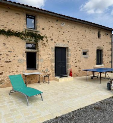 Le Tallud Bed & Breakfast | Le logis d'Edwige