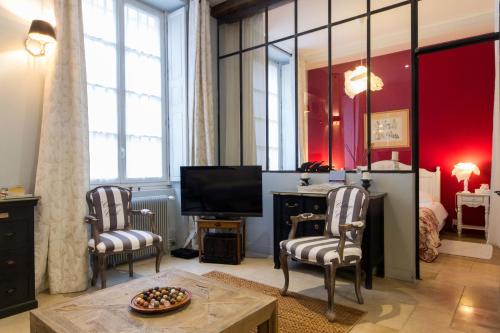 Old Town Apartment | Le Loisy