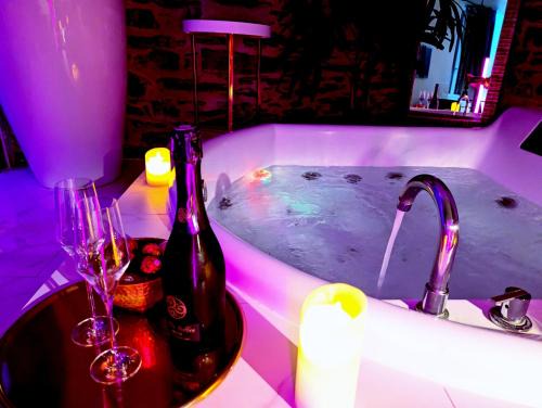 Perverie House | Le Lovt - LOVE ROOM NANTES