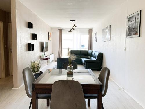 Mainvilliers Apartment | Le Mainvillois - Parking Included
