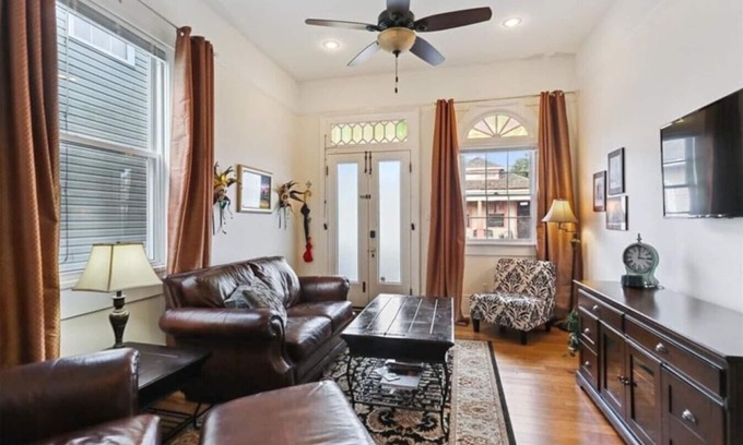 Saint Roch House | Le Maison d'Art - 5-6 blocks away from Quarter
