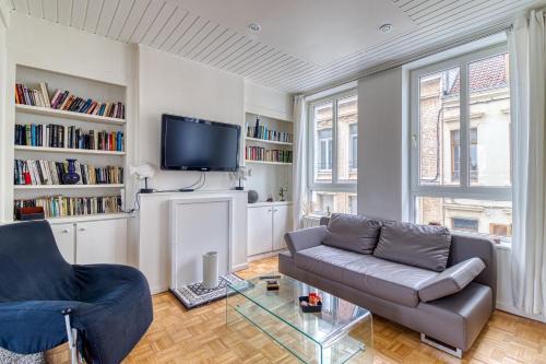 Gare Apartment | Le Majestin - Appt 6p Calais centre