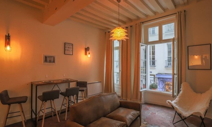 Arts-et-Metiers Apartment | Le Marais/Appartement de caractère/Cosy