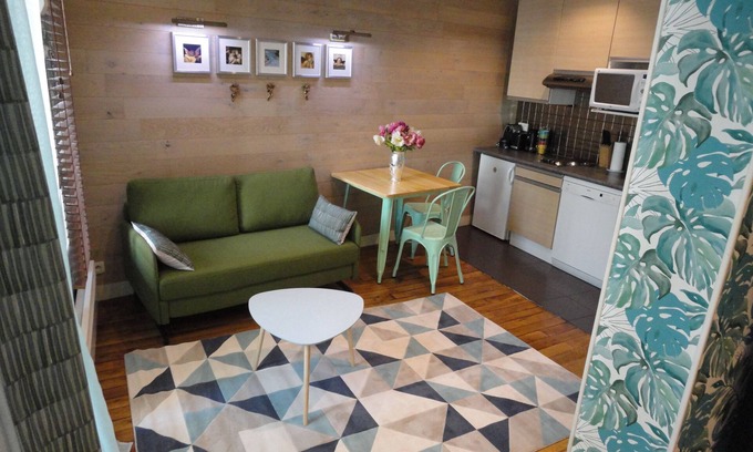 Saint-Gervais Apartment | Le Marais Prestigious Great Apt, Balcony, AIR COND.