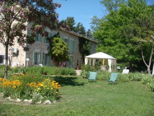 Plan-d'Orgon Bed & Breakfast | Le Mas d'Hermès