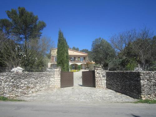 Quartier des Espesses Bed & Breakfast | Le Mas Des Cigales
