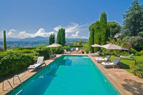 Saint-Paul-de-Vence Bed & Breakfast | Le Mas du Chanoine