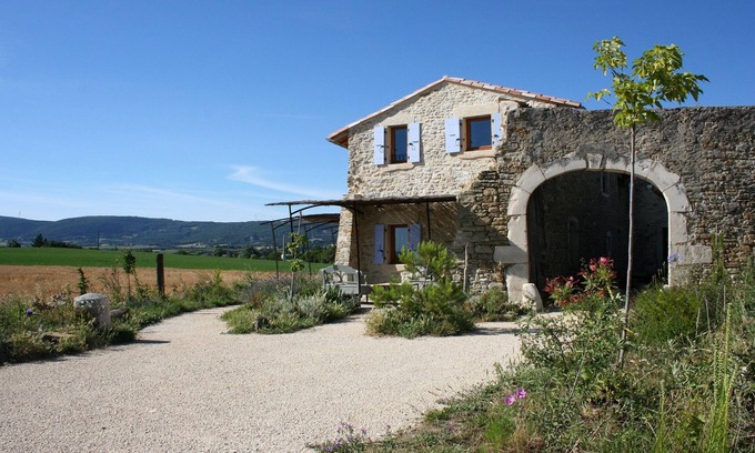 Cleon-d'Andran Cottage | Le Mas du Coteau - Gîte in Drôme provençale.