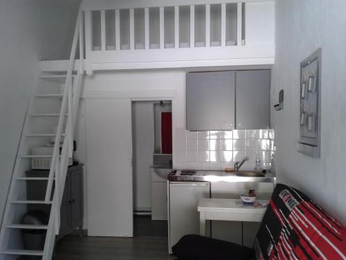 Saint-Paul-en-Foret House | Le Mas du Vieux Chene
