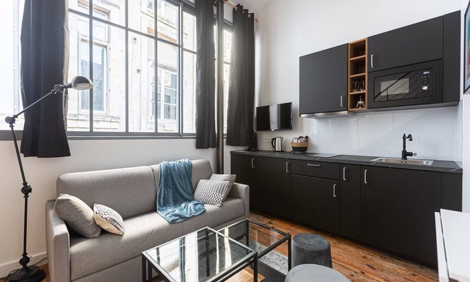Capucins - Victoire Apartment | Le Maupassant - Appt en mezzanine