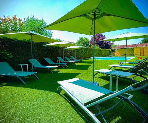Quincie-en-Beaujolais Hotel | Le Mont Brouilly