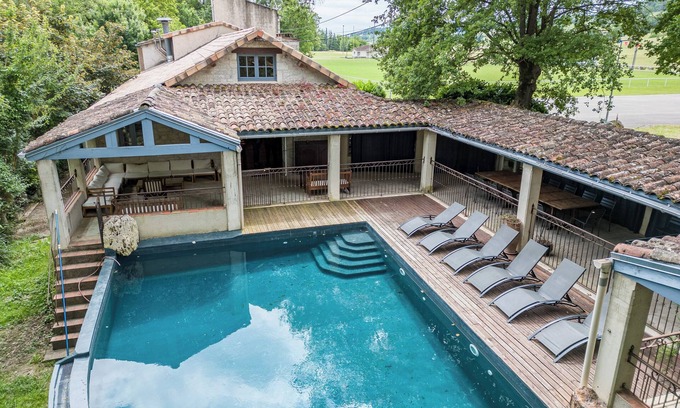 Cazes-Mondenard Villa | Le moulin de la treille*Pool*Billard*Ping Pong