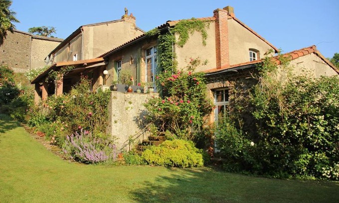 Beaupreau-en-Mauges House | Le Moulin Neuf
