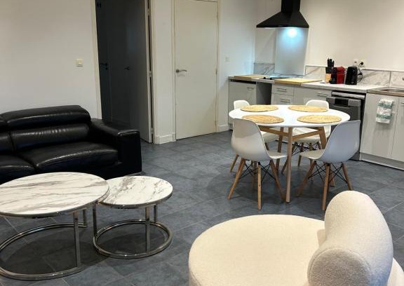 Aussonne Apartment | Le Mounestié