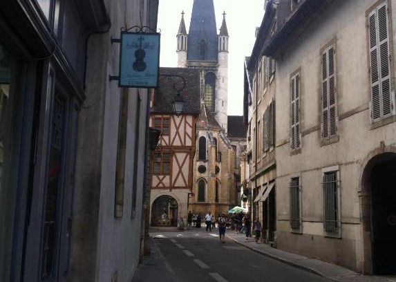 Old Town Apartment | Le Nid De La Chouette