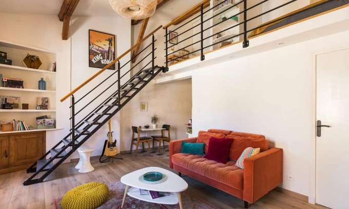 Old Lyon Apartment | Le nid des amants du vieux-Lyon
