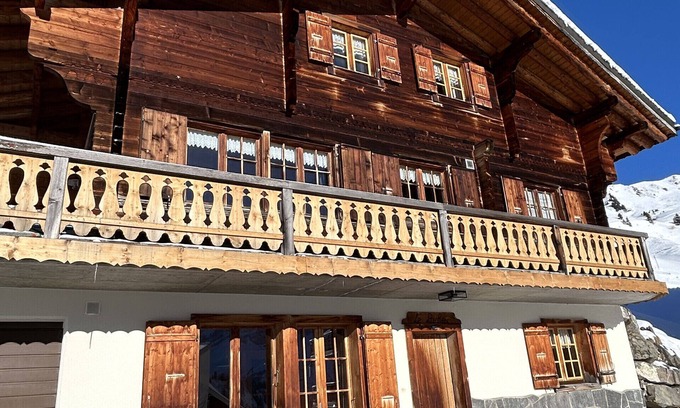 Val d'Illiez Ski Chalet | Le Pacheu - next to the skislopes of Les Crosets