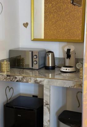 Fabregues Apartment | Le Palais Du Khalif