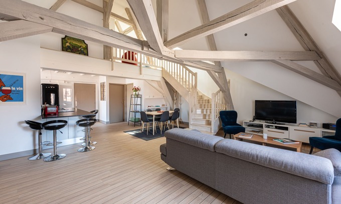 Dijon Centre Ville Apartment | Le Palais, right in the heart of Dijon!