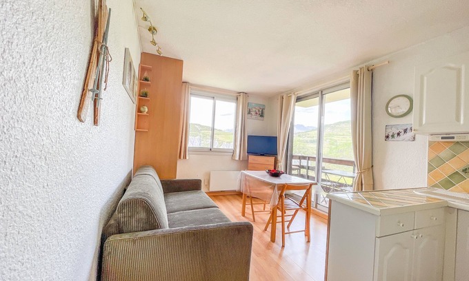 Le Sauze Apartment | Le Panorama Studio 6 pers. - Private parking lot